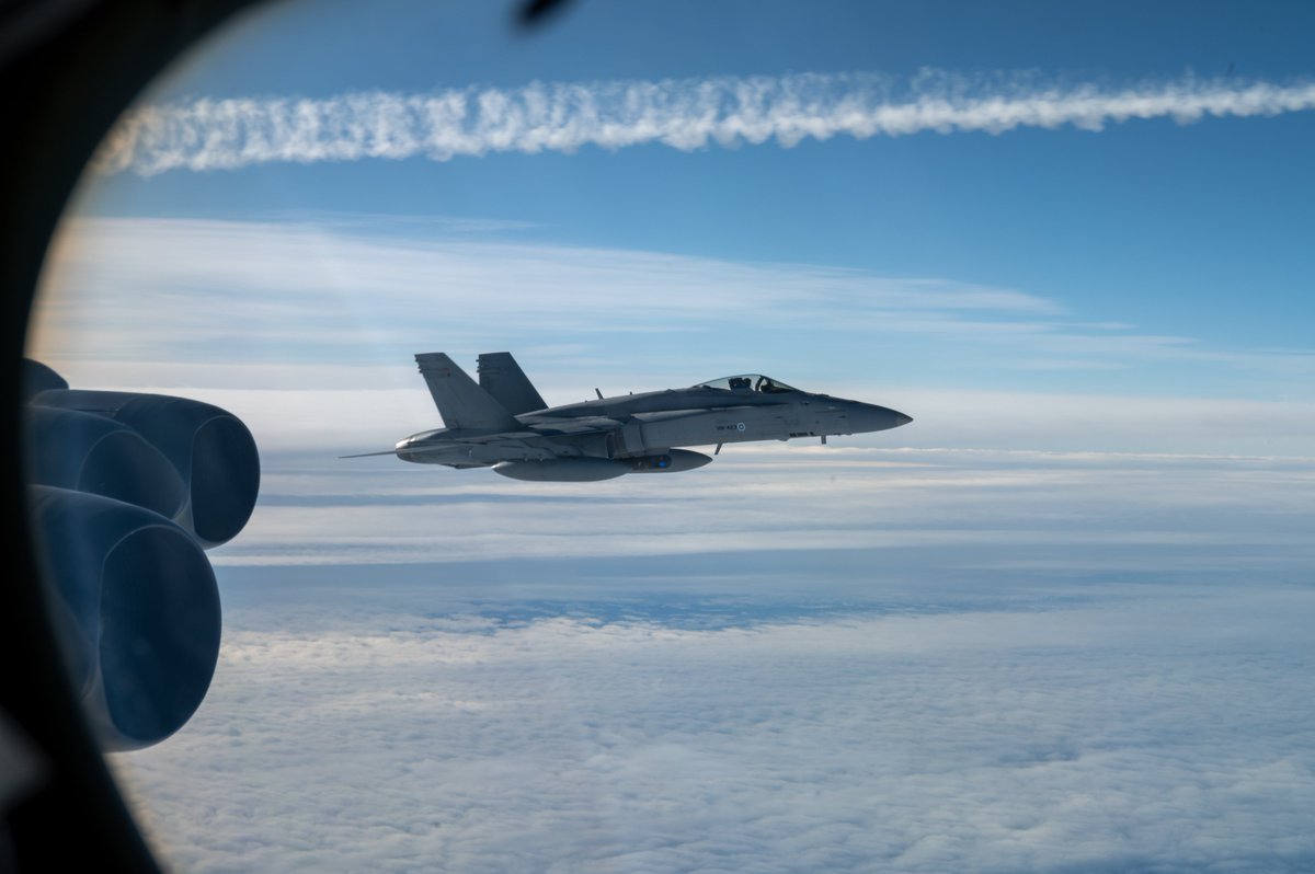 US_EUCOM's tweet image. The Fortress Hail mission boosts U.S. military readiness and NATO cooperation through live-fire training, reinforcing collective defense capabilities and showcasing commitment to European security. #BTF #agileforces

Read more here: bit.ly/3DliRSV