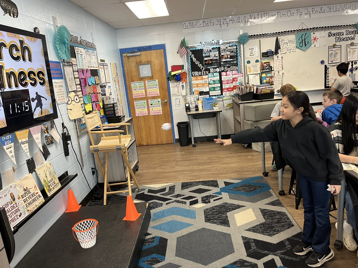 Mrs. Hall's Class tweet media