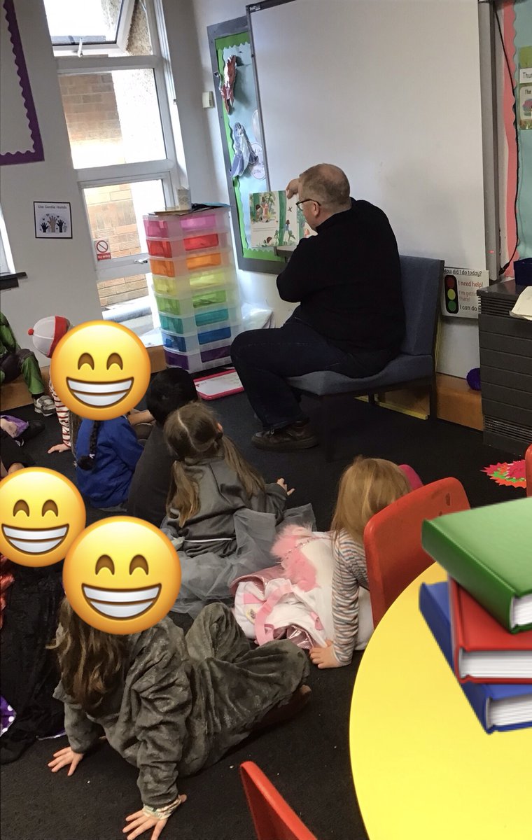 Miss Muir tweet media