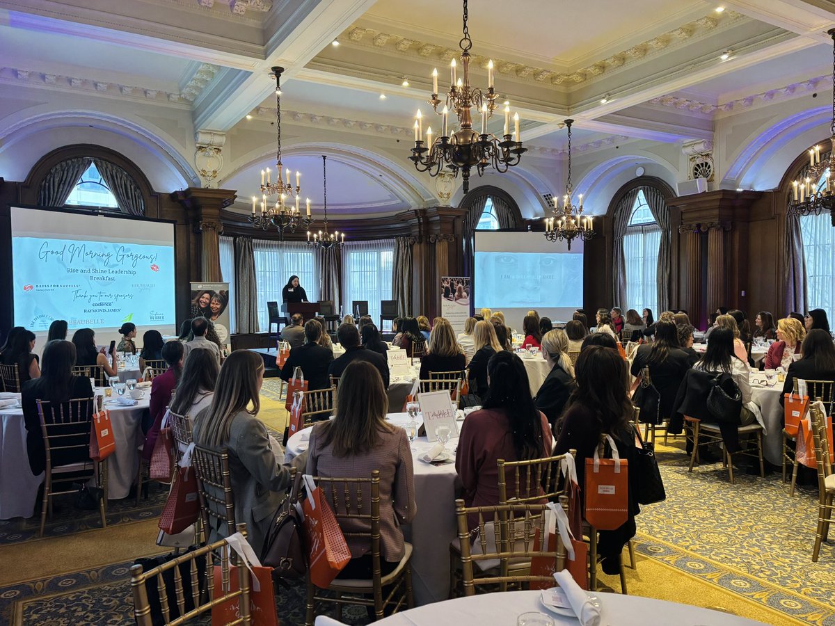 Celebrating #IWD2025 with <a href="/DFSVancouver/">dfsvancouver</a>