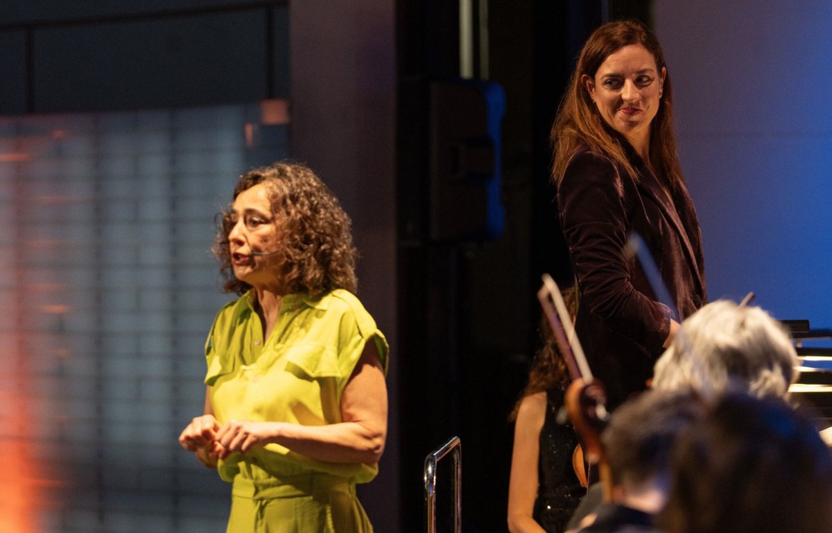 Lara Diloy (@laradiloy) on Twitter photo Gracias por el #artículo 😍
'Dos #mujeres protagonizan cuatro conciertos didácticos de la Orquesta de Extremadura.
El espectáculo musical supone el #debut de Lara Diloy como directora invitada de la Orquesta de Extremadura'.
👉juntaex.es/w/20250307-dos…
<a href="/FundacionOex/">Orquesta de Extremadura</a> <a href="/Junta_Ex/">Junta de Extremadura</a> Gracias por el #artículo 😍
'Dos #mujeres protagonizan cuatro conciertos didácticos de la Orquesta de Extremadura.
El espectáculo musical supone el #debut de Lara Diloy como directora invitada de la Orquesta de Extremadura'.
👉juntaex.es/w/20250307-dos…
<a href="/FundacionOex/">Orquesta de Extremadura</a> <a href="/Junta_Ex/">Junta de Extremadura</a>