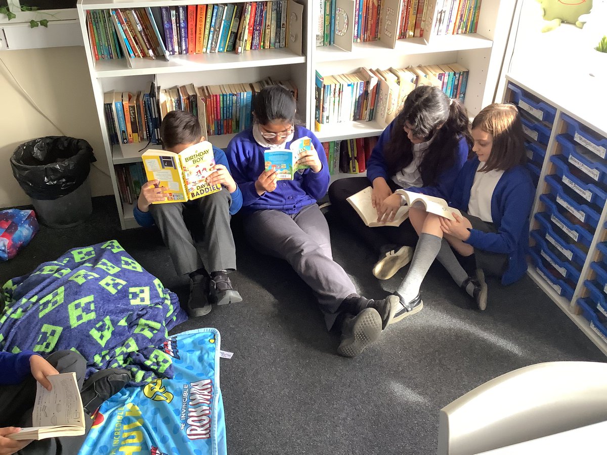 ReinwoodJuniors's tweet image. 5D have enjoyed DEAR this week!
#RJS5D
#RJSReading