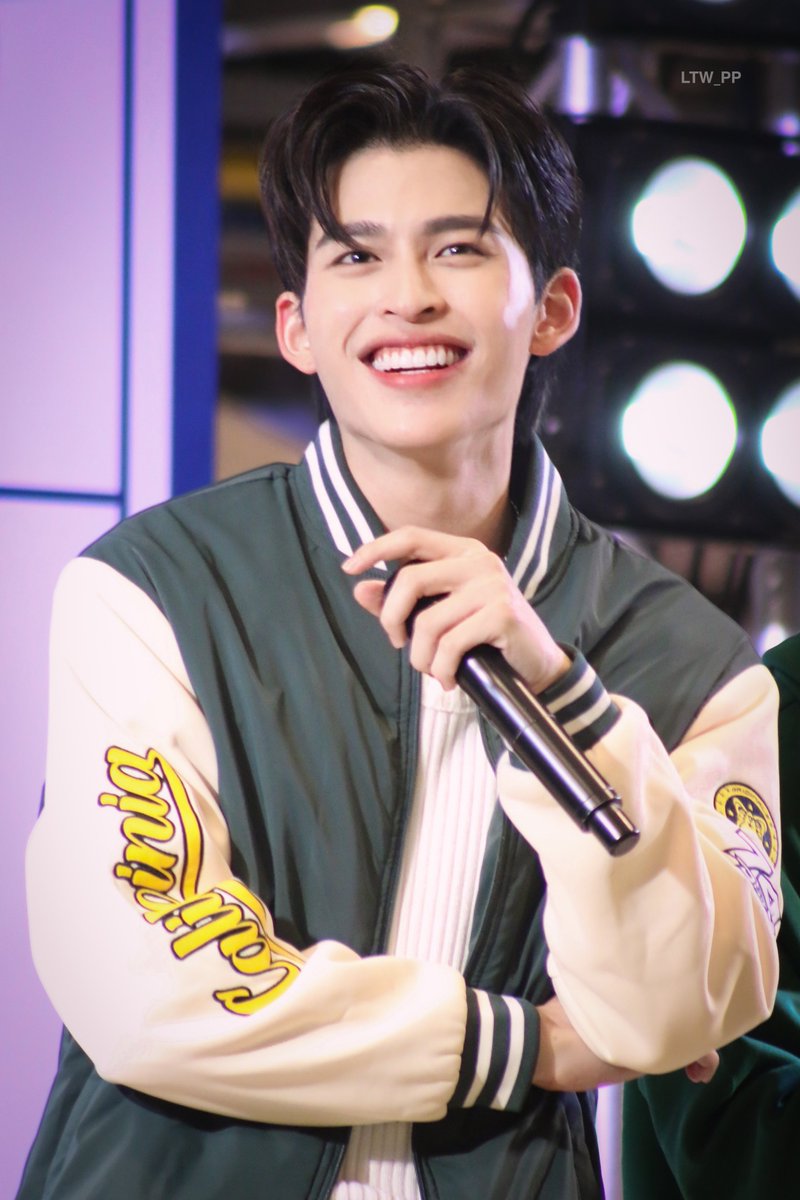 LTW_PP's tweet photo. ยิ้มของมุ้ปังปอนด์นี้ทำให้สว่างไปทั่วงาน☺️🫶🏻

LINE MAN POND PHUWIN

@ppnaravit #ppnaravit 
#LINEMANFOODIESGYMxPPW https://t.co/DLuUemuODR