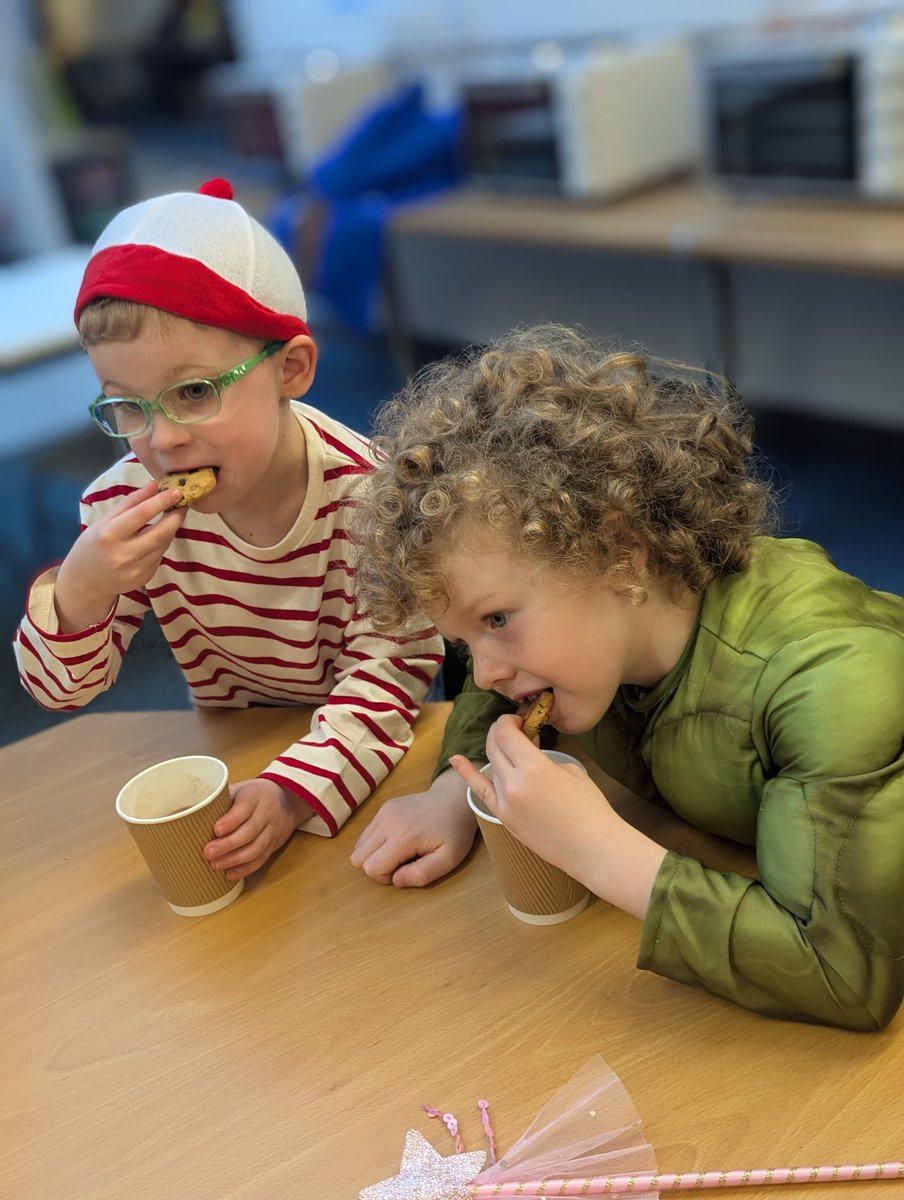 Miss Muir tweet media