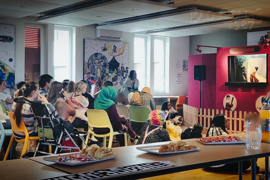 BG1987Officiel's tweet image. Bonjour les fenottes, 
Bonjour les gones,

Suite à la cagnotte de Noël mise en place en fin d&apos;année dernière, nous avons échangé avec le centre Romans Ferrari (situé à Miribel) et avons décidé de changer le format habituel de notre action caritative.

Ce mercredi, nous avons donc…