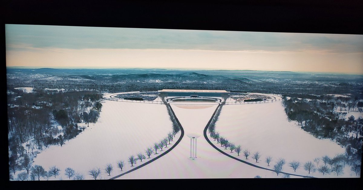 graceschist's tweet photo. So I am rewatching past episodes to hunt for easter eggs and clues, and in S1E3 at 12:56, the shot displays something that looks similar to a female reproductive system. 🤔 https://t.co/nbpx25wCBa
