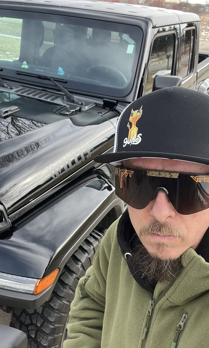 boganmeister tweet media