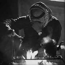 لا يتعلم الإنسان القسوة إلا عندما تعاقبه الأيام على طيبة قلبه  
🙏ذوووووووق🙏