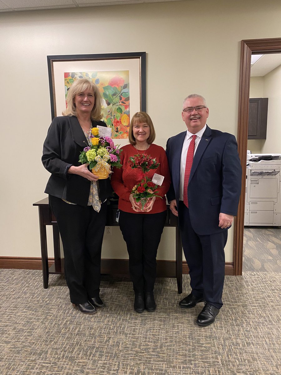 SeaCommCEO's tweet photo. Today we say good-bye to Tammy Harrigan, Sr. VP of Marketing &amp; Communications and Assistant VP of Member Experience Paula Brown, who both are retiring after 35 years of dedicated service to SeaComm. Congratulations and thank you for all you both have done for our membership. https://t.co/eJ2qC8V5Vp