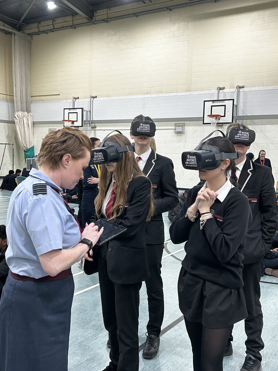 Our Year 10 students are diving into our student networking session—15 minutes with each inspiring woman to explore their career journeys, ask questions, and gain invaluable insights. The future is bright! #Internationalwomensday2025 #Networking #Careers #Inspiration