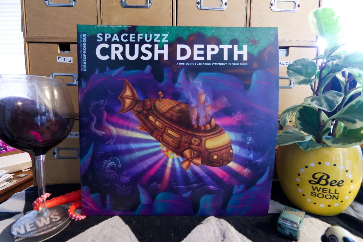 spcfzz's tweet image. Today marks the release of my new double LP "Crush Depth".  Four years in the making, four sides of music, 83 minutes, 180 gram vinyl, gatefold cover with amazing artwork AND Marty sings backing vocals on two tracks!
spacefuzz.com/store