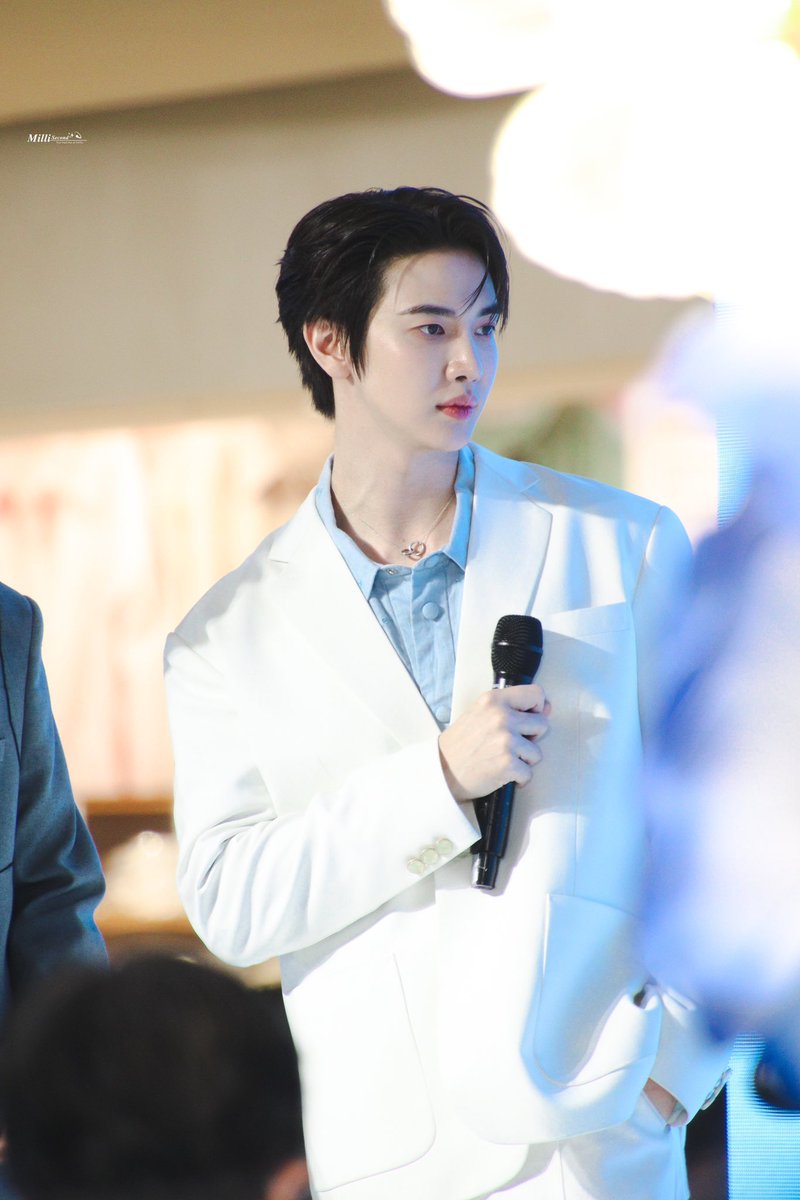 Millisecondqi's tweet image. เจอรชตขายหล่อแล้วจะวูบ 

MAXKYBAS GLAMOROUS COUPLE
#DestinyclinicMaxkybas