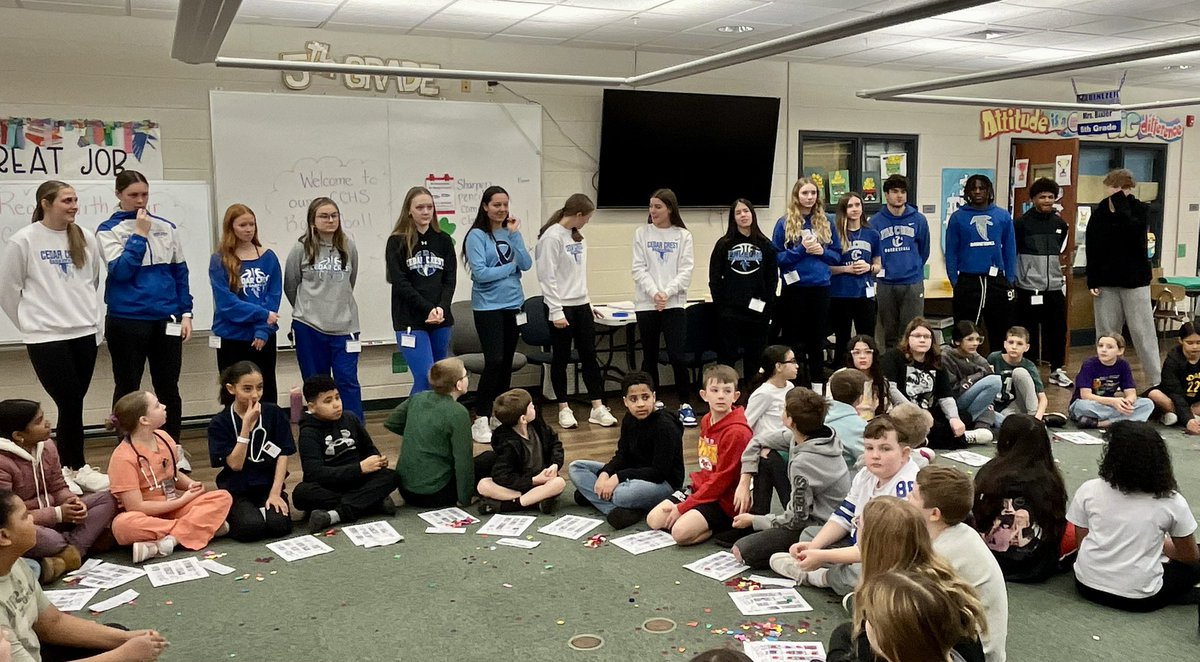 Falcon Book & Media Nest tweet media