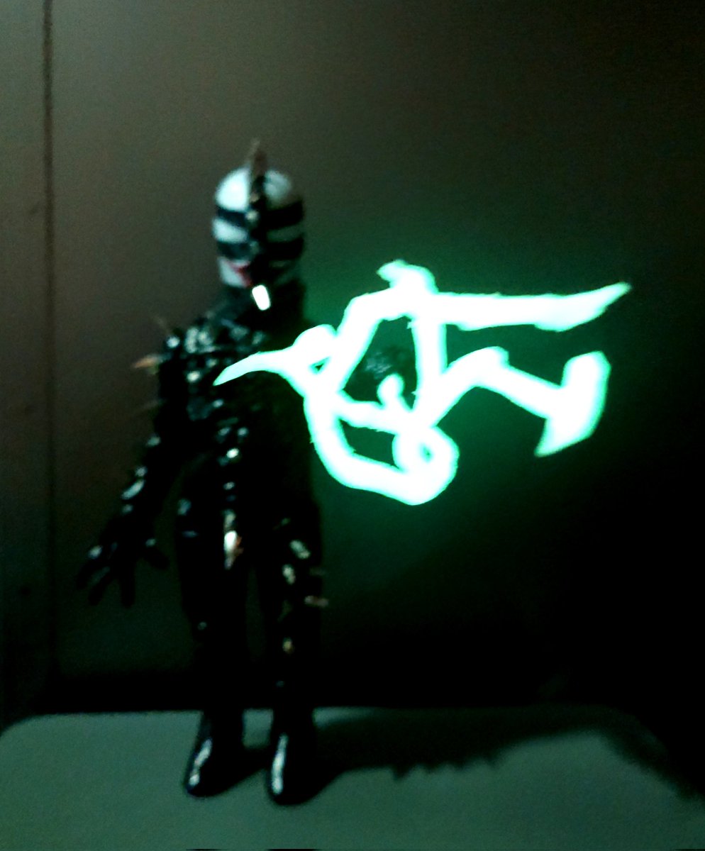 nogard5371's tweet image. スパイクは全ての武器を捨てて
暗黒面の能力を手に入れました

『ライトニング』

#暗黒エンターテイメント
#sith
#forcelightning