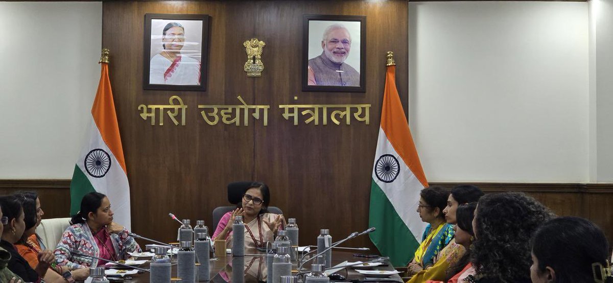On the eve of International Women’s Day Ms. Arti Bhatnagar (AS&amp;FA), MHI, chaired an insightful session with women officials of MHI, showcasing their contributions and strengthening women's role in nation-building.