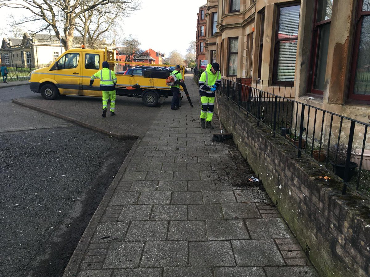 Our on-going deep clean programme has targeted Govan this week, clearing grime, litter, fly-tipping &amp; storm debris.

Teams have also been busy in Anniesland, Castlemilk, Royston &amp; Milton as we seek to tackle issues in every city ward.

More info 👉 glasgow.gov.uk/deepclean