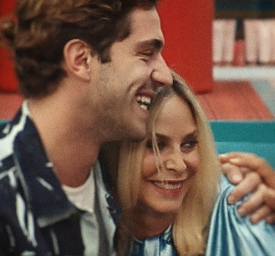 RevaMarino00's tweet photo. ZORZANDO ABBIAMO BISOGNO DI VOI
VOTATE STEFANIA 

✨DEVE ESSERE LA TERZA FINALISTA✨ #grandefratello #viperelle #zorzando #helevier #heleners #gf #StefaniaOrlando 

@tommaso_zorzi FAI QUALCOSA ❤️‍🩹 https://t.co/Uo1zu15pD4