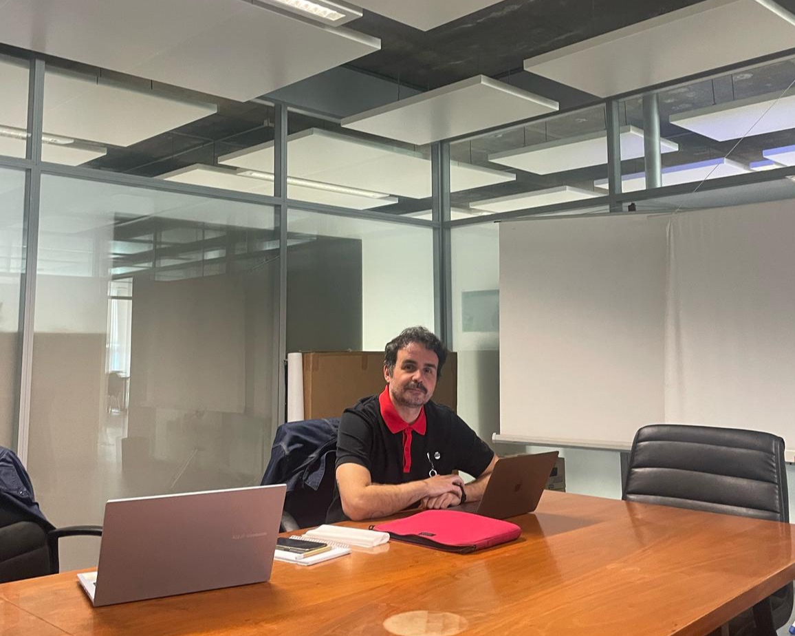 Facultad de Derecho UEX (@uexderecho) on Twitter photo Enhorabuena a nuestro profesor de Derecho Penal y Criminología, Jordi Ortiz <a href="/jordiortizgar/">Jordi Ortiz</a>, por su reciente nombramiento como director del Servicio de Prácticas y Empleo <a href="/SepyeUEx/">Servicio de Prácticas y Empleo UEx</a> de la Universidad de Extremadura <a href="/infouex/">UEx</a>: Enhorabuena a nuestro profesor de Derecho Penal y Criminología, Jordi Ortiz <a href="/jordiortizgar/">Jordi Ortiz</a>, por su reciente nombramiento como director del Servicio de Prácticas y Empleo <a href="/SepyeUEx/">Servicio de Prácticas y Empleo UEx</a> de la Universidad de Extremadura <a href="/infouex/">UEx</a>: