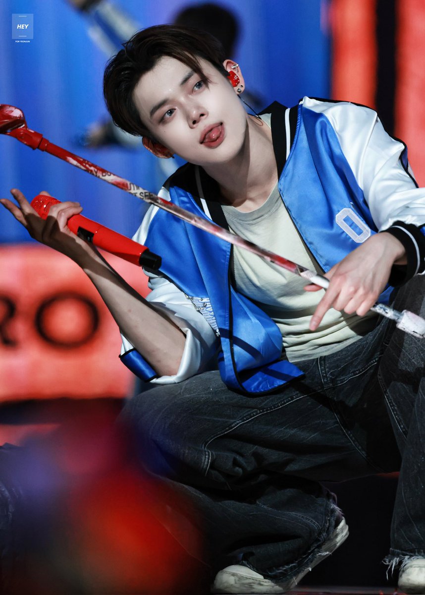 250307

#투모로우바이투게더 
#최연준 #연준 #YEONJUN #ヨンジュン
#TOMORROW_X_TOGETHER
#TXT