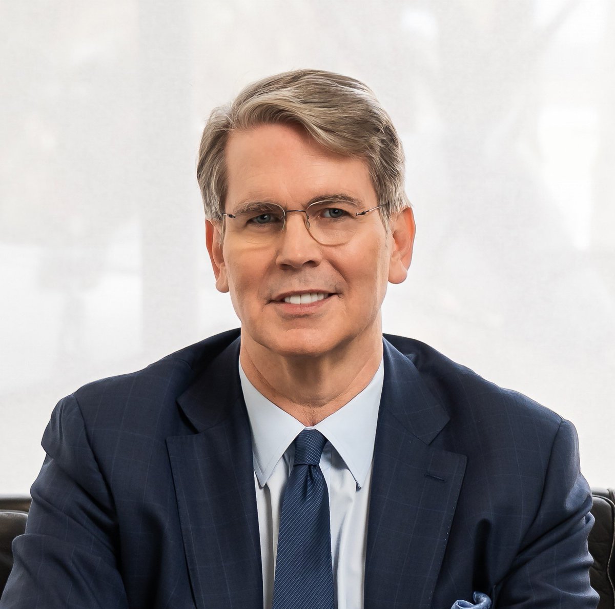 webthreechain's tweet image. JUST IN: 🇺🇸 Treasury Secretary Scott Bessent says, "we'll see what the way forward is for any Bitcoin acquisition," adding that it's essential to "bring $BTC onshore."

#bitcoin #btc #crypto #cryptonews #breaking #news #eth #ethereum #trump #elon #tech #fintech #doge #usa