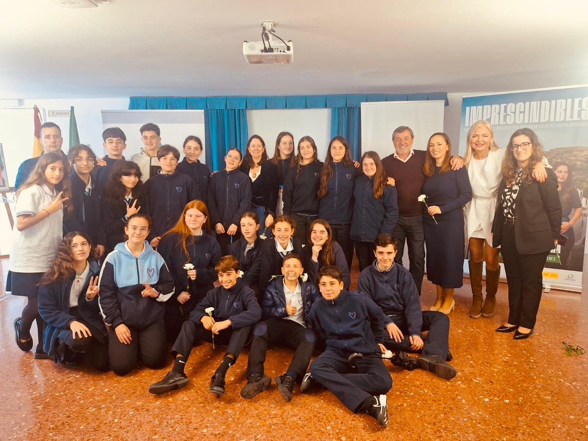 Acto institucional por el día internacional de la Mujer en el Centro de Participación Activa La Paz, con la sabiduría de nuestros mayores y el aprendizaje de nuestros jóvenes <a href="/IgualdadAND/">Inclusión Social, Juventud, Familias e Igualdad</a>