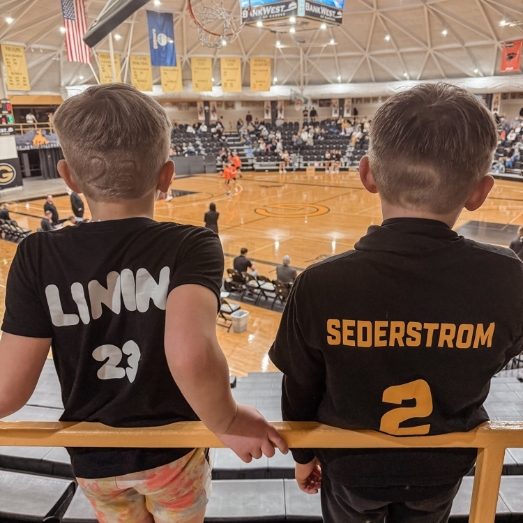 This Wednesday was a nice reminder that little eyes are watching! It is always nice to take a step back and remember how many role models we have for the younger Cowboy Nation crew to look up to! Both BB teams will need your support in Scott City this weekend!
