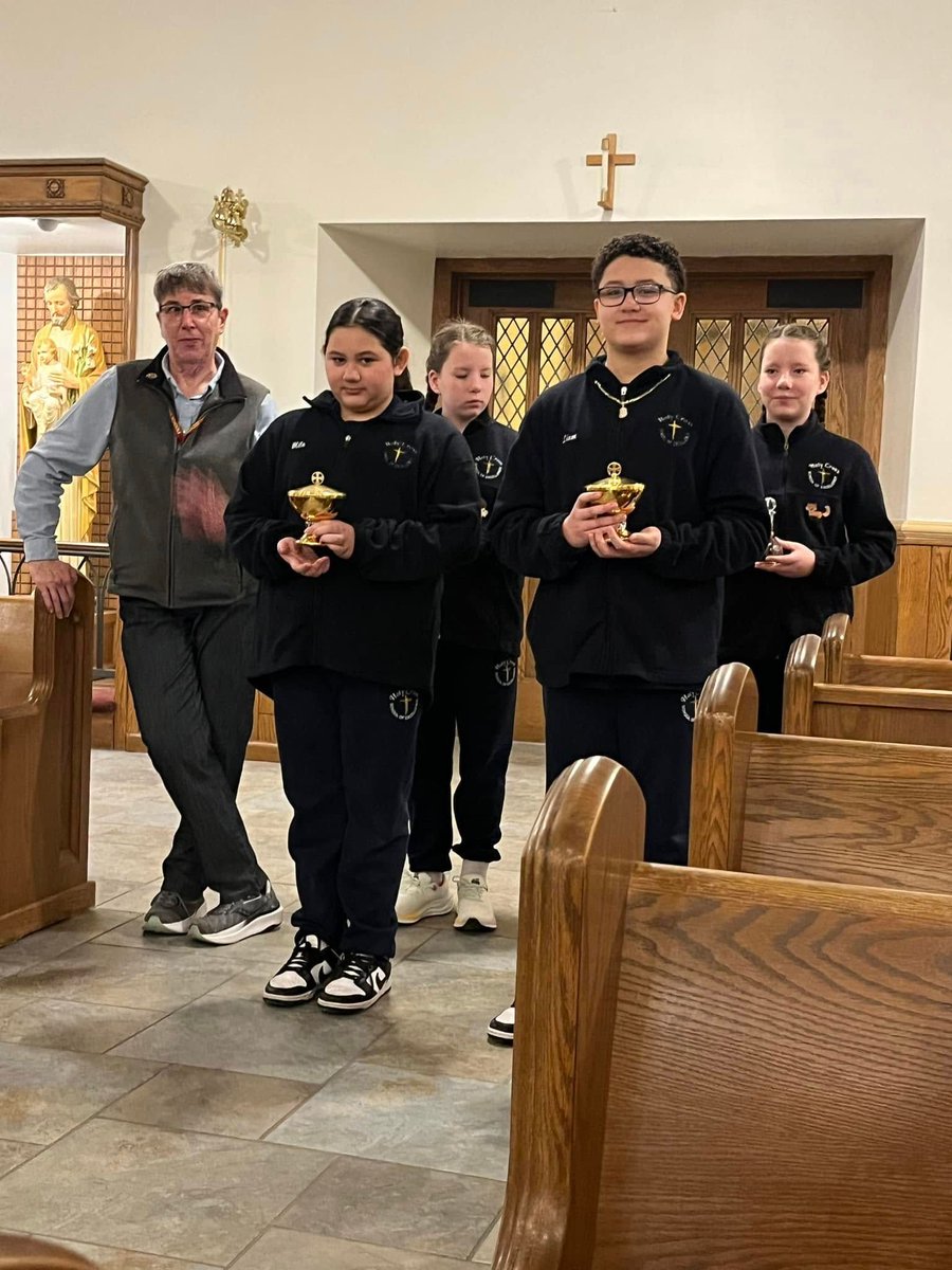 ROCCathSchools's tweet image. Our schools have been buzzing with joy and learning! 💙⛪🎉 Check out our February recap! 📸

#FebruaryRecap #CatholicEducation #FaithKnowledgeService #MakingMemories #RochesterCatholicSchools