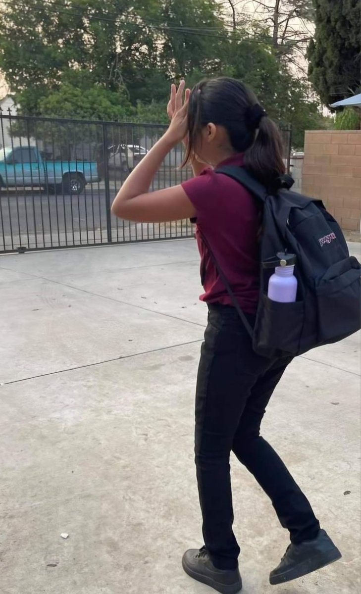 Mi niña lista para la escuela 😊