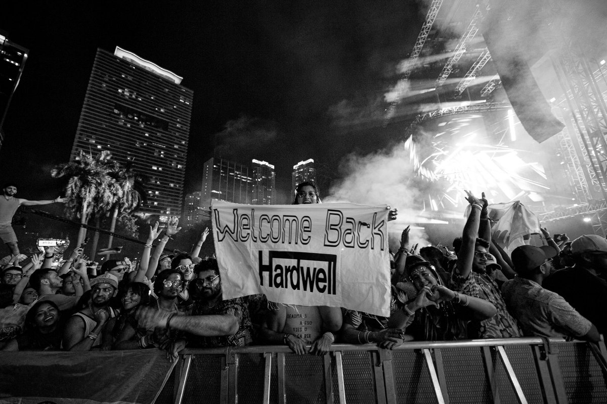 Hardwell tweet media