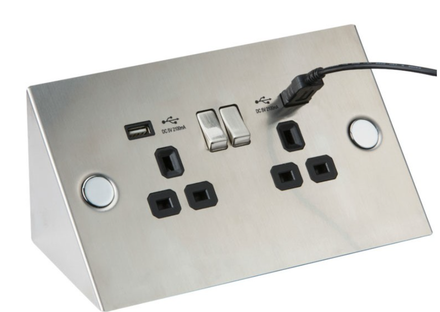 sparksdirect's tweet image. which USB charger socket do we need? There are so many out there, there are many standards, and which one is the one we need?

This is a quick guide to what you need to know about sockets with USB chargers so far.

sparksdirect.co.uk/blog/everythin… 

#usbcharger #usbsocket