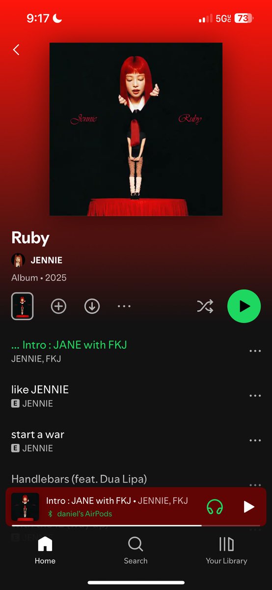 96vsions's tweet photo. jennie listenings have now #commenced https://t.co/ySD1q1M3yQ