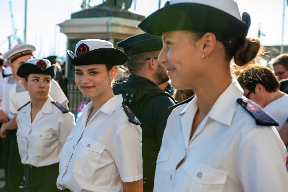 MarineNationale's tweet photo. Prendre le large proche de chez soi ?⚓️
C'est ce que proposent les préparations militaires Marine (#PMM) aux jeunes de 16 à 21 ans! 👌
Le 15/03 la journée nationale des PMM aura pour thème la #JeunesseAuLarge🌊pour relier les missions de la Marine🇫🇷aux enjeux et activités en mer https://t.co/KNHq7JOT9S