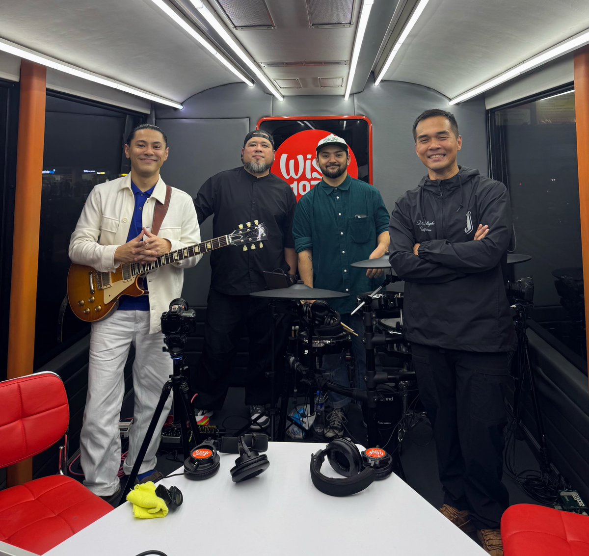 Live on the Wishbus! <a href="/wish1075/">Wish FM 107.5</a> #kjwan