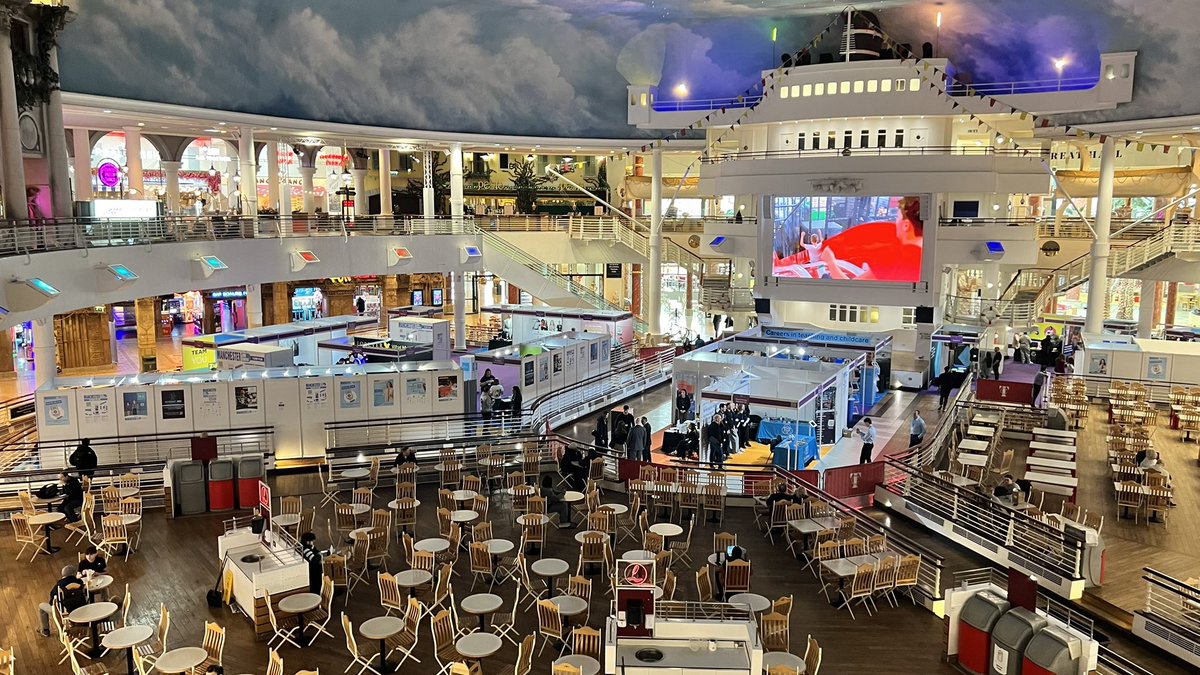 Mr Moore ICT tweet media