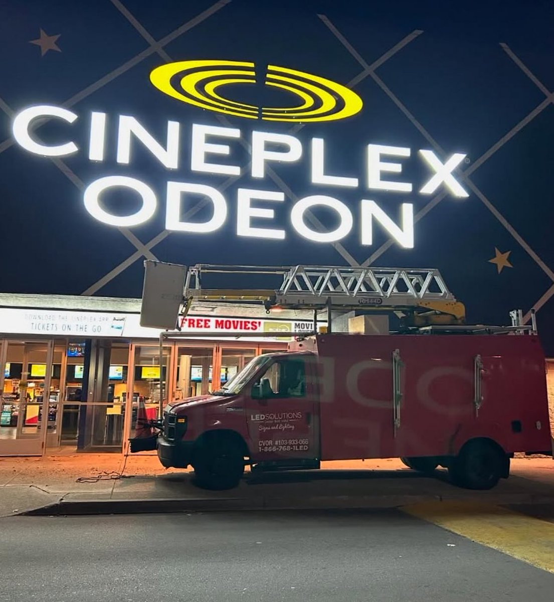 LED_SolutionsCA's tweet image. 🚨 Signs that demand attention—day &amp;amp; night! 🚨 At LED Solutions, we design, install &amp;amp; maintain high-impact LED signage that makes businesses shine. Ready to stand out? Visit ledsolutions.ca &amp;amp; let’s make it happen! 💡 #LEDsigns