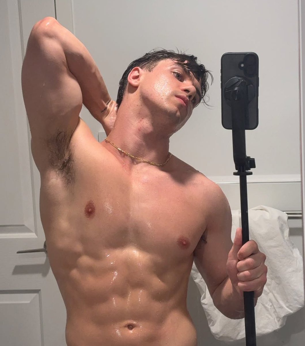 Alpha5689's tweet image. You come from taxes