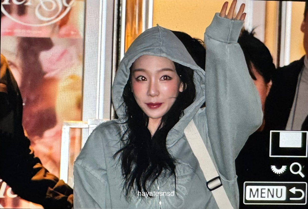hayatesnsd's tweet photo. 20250307 Taeyeon The TENSE 퇴근 preview #taeyeon #태연 #テヨン https://t.co/m3z29K0DY6