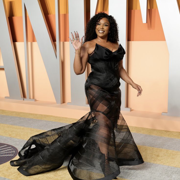 Lizzo's Transformative Weight Release Story Revealed