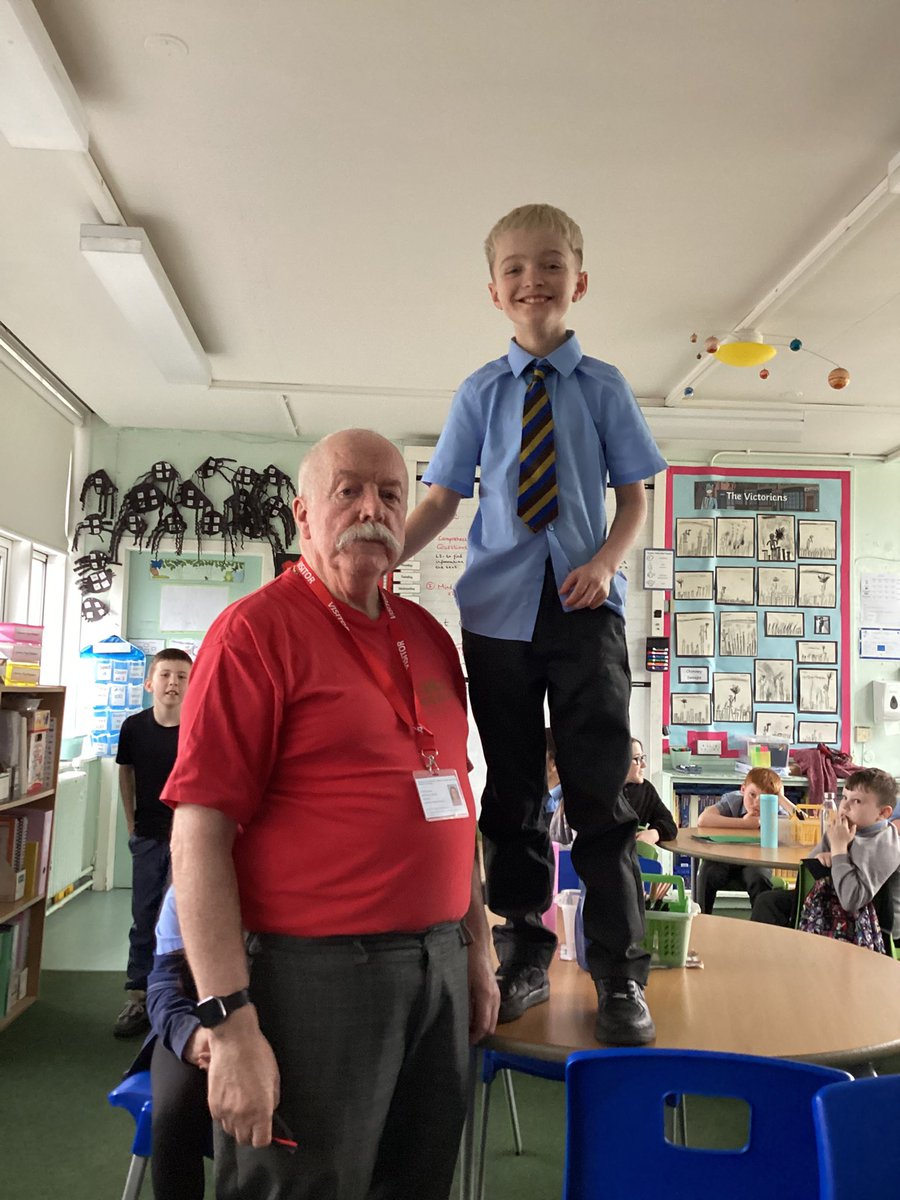 Miss Russell & P3/4 tweet media