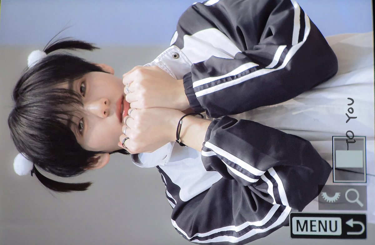 250307

오늘완존뽀돌뽀돌이💕

#한유진 #HANYUJIN #ハンユジン #제로베이스원 #제베원 #ZB1 #ZEROBASEONE