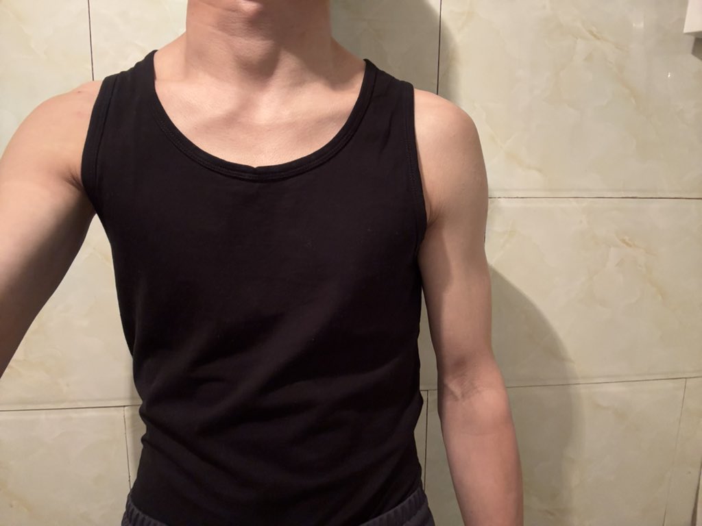 三三啊 (@guduxueyu) on Twitter photo 