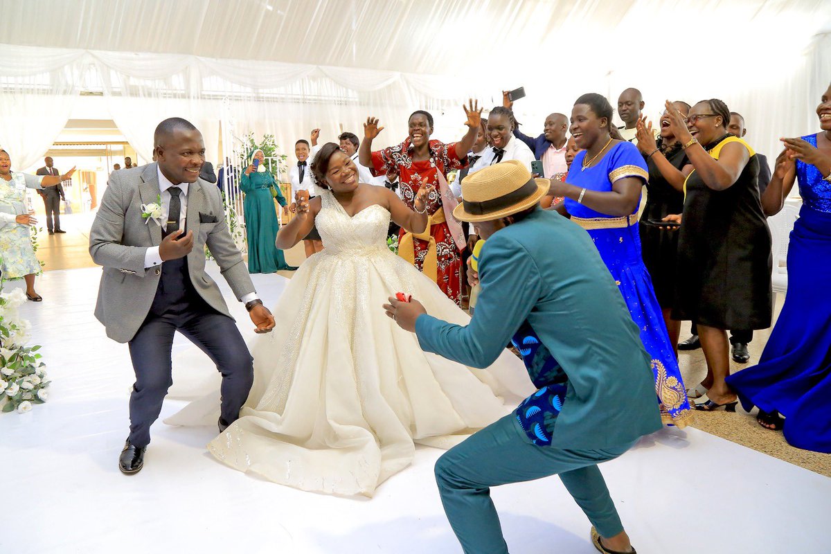 Because it’s a weekend… We bring the Jesus vibes to it 
#MukamaMulungi