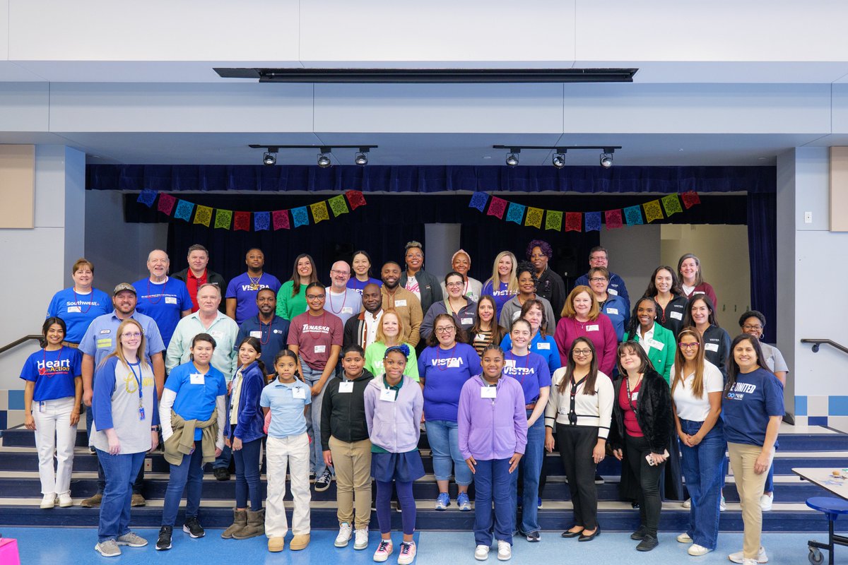 Huge thanks to <a href="/VistraCorp/">Vistra</a>, <a href="/UnitedWay/">United Way</a>, and all the amazing community volunteers who took the time to read to our students on Read Across America Day! Your dedication and love for literacy inspire the next generation of readers.