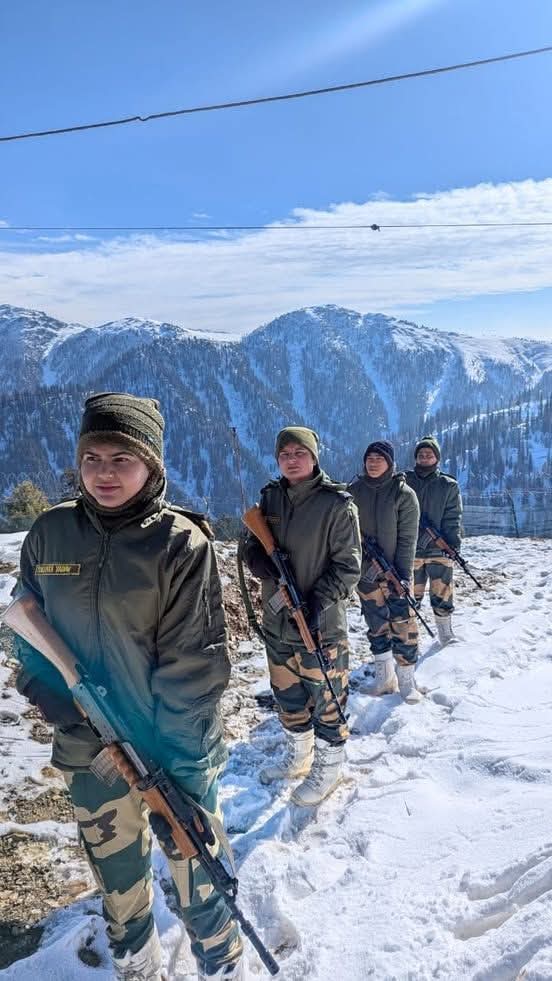 SkythunderX09's tweet photo. Heartiest congratulations and best wishes on International Women's Day

GUNS, GUARD & GLORY! 

Celebrating the brave #BSFWomenWarriors who guard our borders with honor & dignity.

#WomenInEnergy
 #InternationalWomensDay #WomenEmpowerment
#இஸ்லாமிய_நண்பன்விஜய்
#LDC_RESULT_JARI_KRO 
#कम्प्यूटर_शिक्षा_पर_गलत_जवाब
#SeeTheFuture 
#Tejran #viralvideo