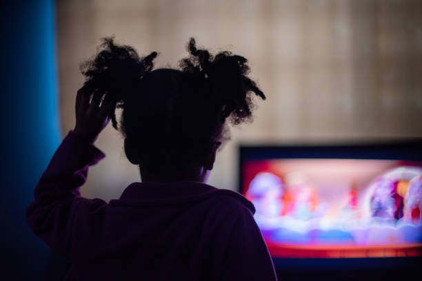 Lack of systematicity in the use of speech and gesture by characters in children’s cartoons in the US, along with a continuation of the male bias #CartoonNetwork #children's tv #gesture #Television 
doi.org/10.1080/174827…