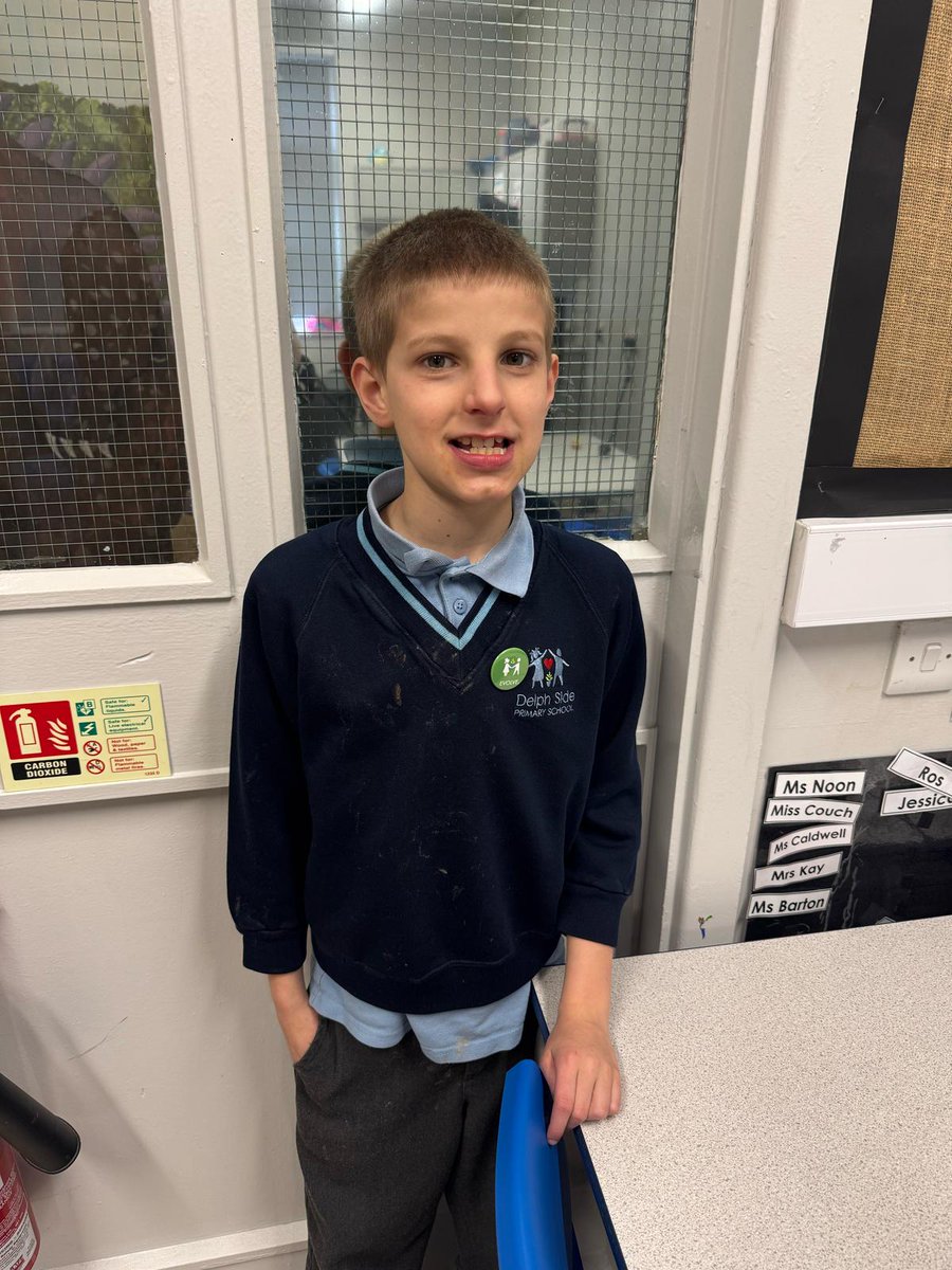 Gathering was a blast today, with super writing, trying our best, embracing World Book Day, sharing our treats, helping friends to cut up their food and for writing full sentences. Have a great weekend, everyone! ❤️
#enjoy #embrace #evolve #wemakethedifference