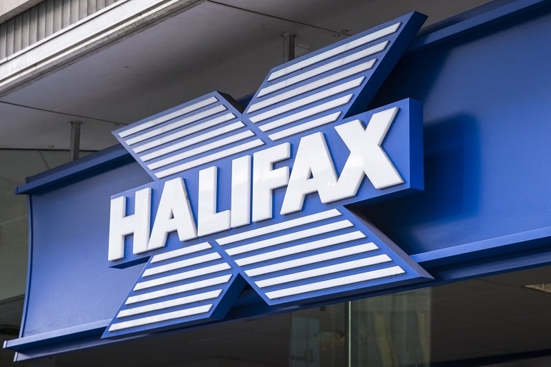 Halifax: House price growth stalls to 2.9% - propertywire.com/news/halifax-h…