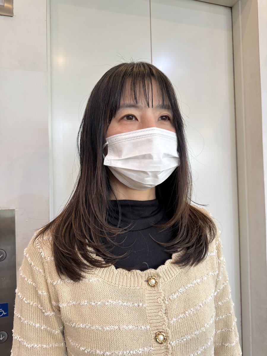 MINATO_24_'s tweet photo. ロングは普段からモデルさんを切ってる為
クオリティはご安心ください

こういうスタイルが理想です🙇‍♂️ https://t.co/JJs9iB0Njr