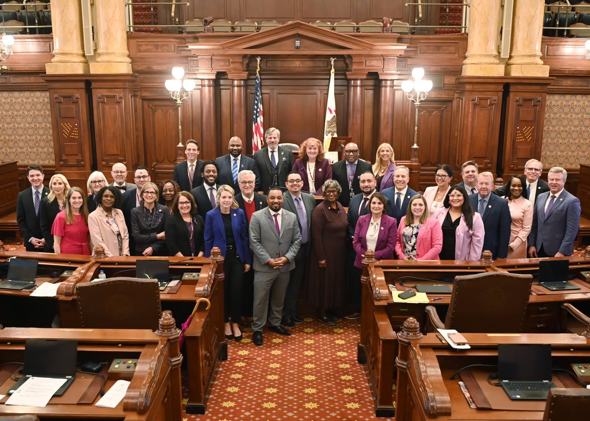 Wednesday at the Capitol was the Alzheimer’s Association’s Day of Action! I stand with my constituents affected by this disease in the fight to #EndAlz. Together, let’s advocate for more research, support and care for those impacted.