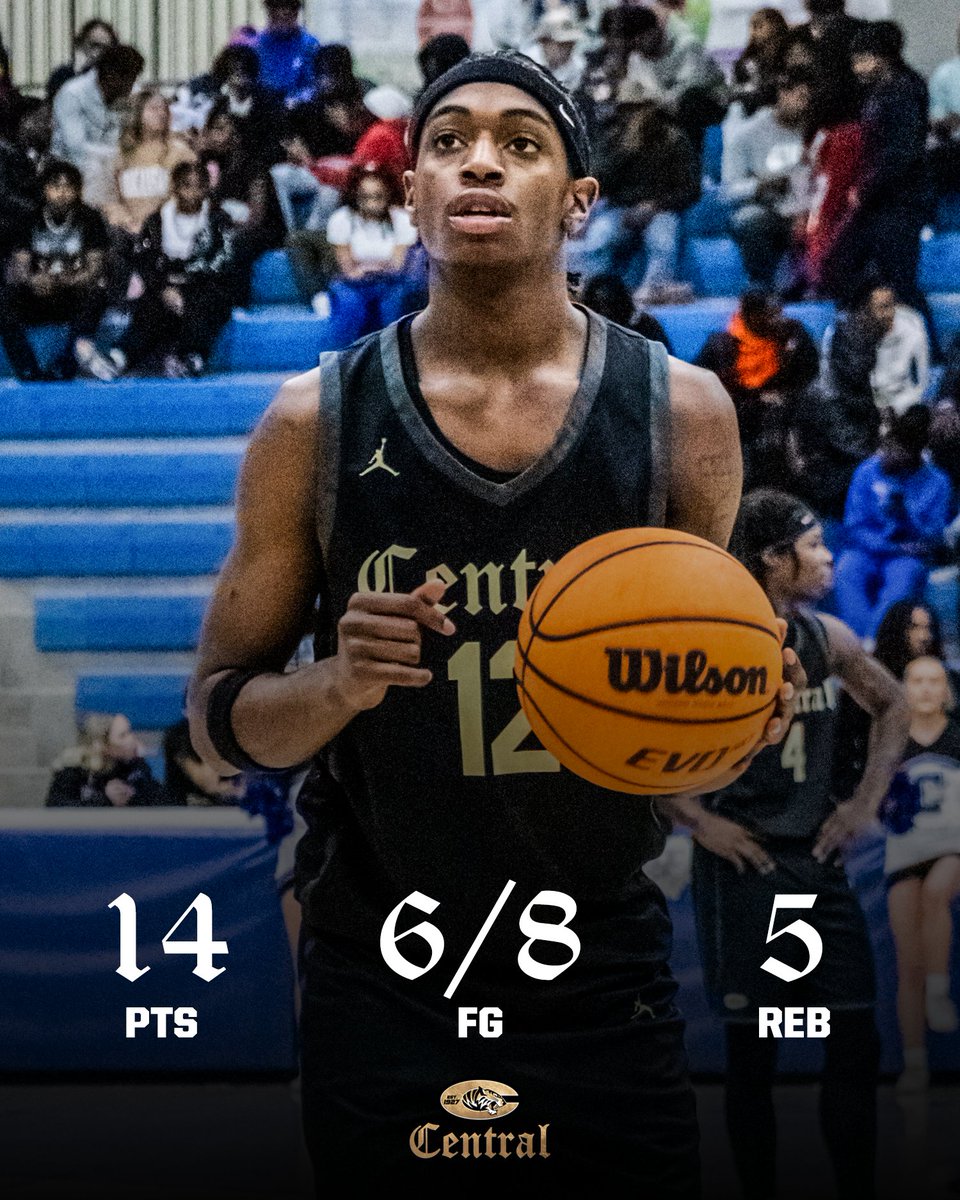 LRCentralHoops's tweet image. Recapping a few notable performances from the Central's road win at Conway ⤵️

🏀 Luke Moore '25 (@Lukemoore32_)
🏀 Gavyn Holman '27 (@gavynholman_)
🏀 Clay Blair '26 (@ClayBlairr)